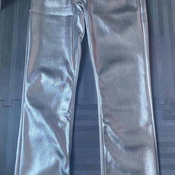 Abercrombie & Fitch Silver Curve Love Vegan Leather 90’s Straight Pant 30 / 10 - Picture 8 of 12